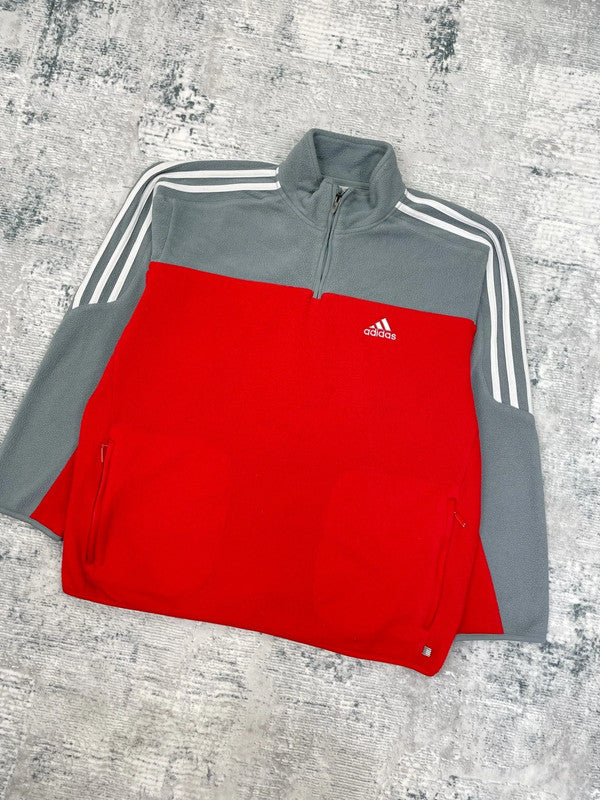 Vintage Adidas Fleeced Sweatshirt - Small